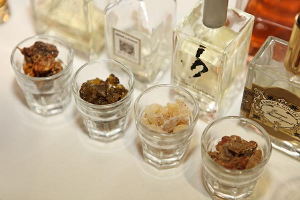 Podczas 20. urodzin Perfumerii Quality Missala odbyły się m.in. warsztaty zapachowe poświęcone kadzidłom