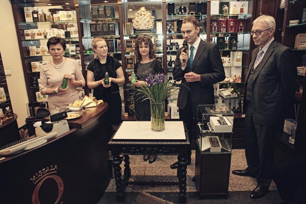 Prezentacja zapachu Missala Qessence w Perfumerii Quality przy hotelu Marriott